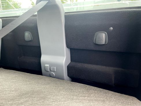 Used 2012 Ford F250 XL w/ PWR Equipment Group image 39