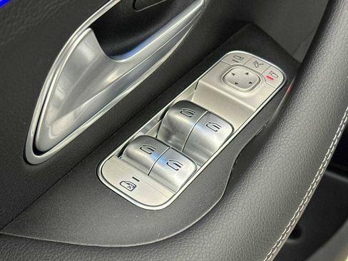 Certified 2025 Mercedes-Benz GLE 350 4MATIC image 12