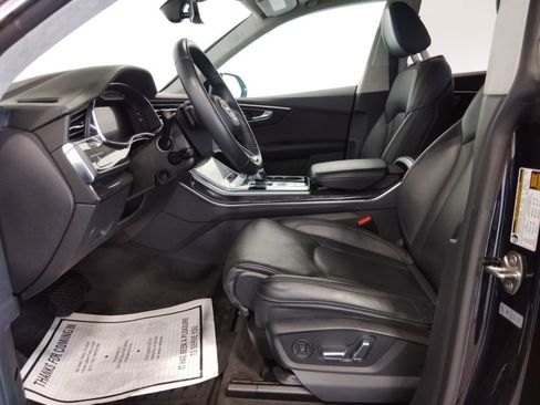 Used 2019 Audi Q8 Prestige image 31