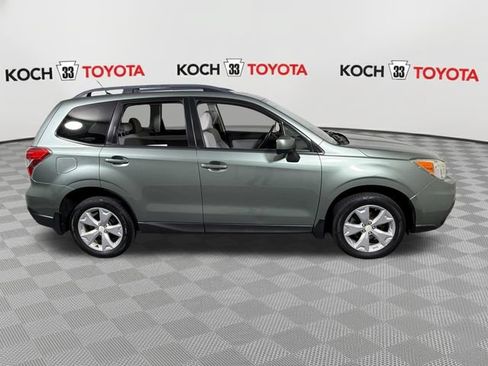 Used 2015 Subaru Forester 2.5i Premium w/ Popular Package #1 AWD/4WD image 9
