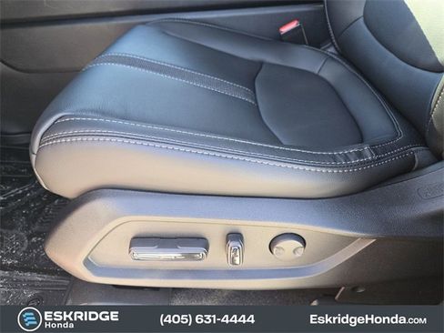 New 2025 Honda Pilot EX-L image 17