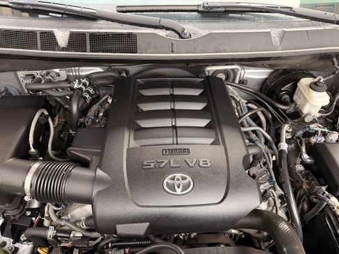 Used 2013 Toyota Sequoia SR5 image 19