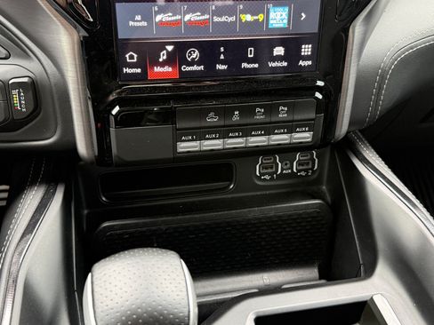 Used 2022 RAM 1500 TRX AWD/4WD image 14