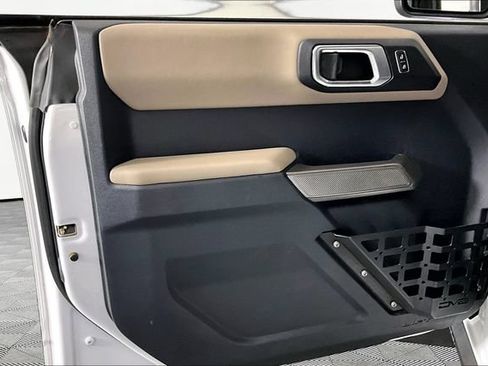 Used 2022 Ford Bronco Wildtrak AWD/4WD image 19