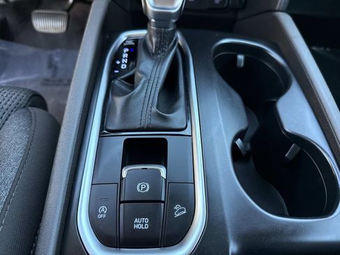 Used 2019 Hyundai Santa Fe SE image 33