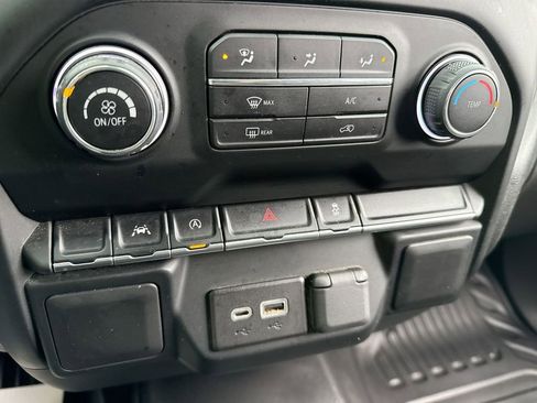 Used 2022 Chevrolet Silverado 1500 W/T w/ WT Convenience Package image 19