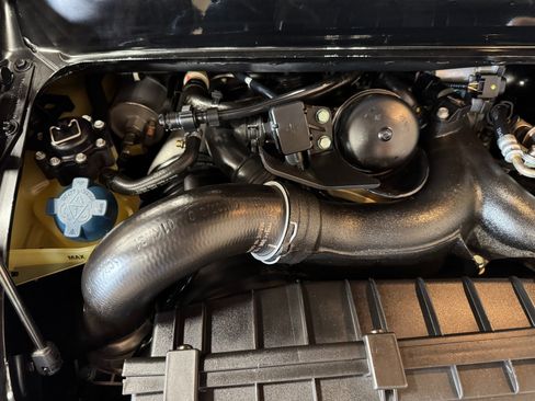 Used 2002 Porsche 911 Turbo image 99