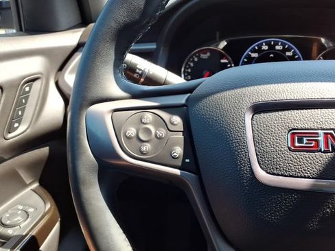 Used 2023 GMC Acadia AT4 w/ Technology Package AWD/4WD image 30
