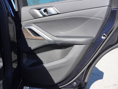 Used 2023 BMW X6 xDrive40i w/ M Sport Package image 27