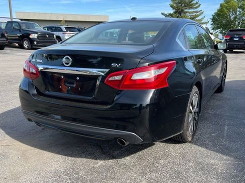 Used 2018 Nissan Altima 2.5 SV FWD image 5