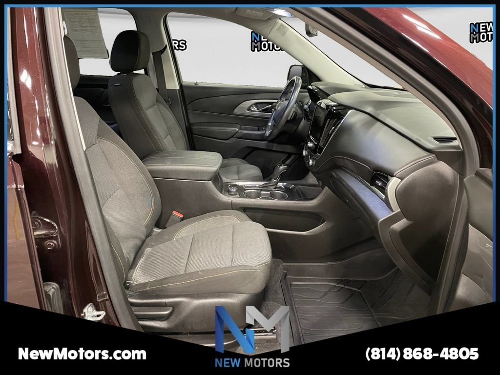 Used 2020 Chevrolet Traverse LT AWD/4WD image 15