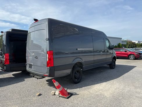 New 2026 Mercedes-Benz Sprinter 2500 image 4