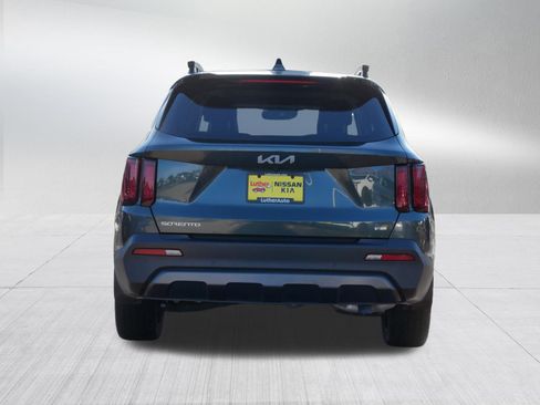 Certified 2023 Kia Sorento X-Line EX image 6