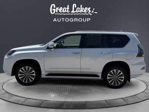 Used 2020 Lexus GX 460 Luxury w/ Accessory Package AWD/4WD image 2