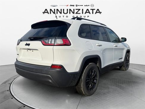 Certified 2023 Jeep Cherokee Altitude Lux image 5