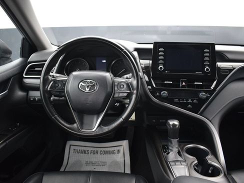 Used 2024 Toyota Camry SE FWD image 14