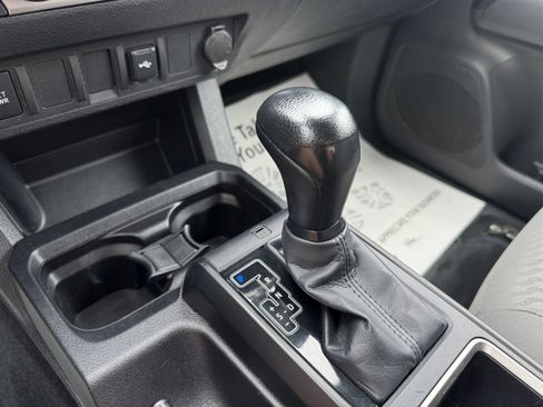 Used 2023 Toyota Tacoma SR AWD/4WD image 6