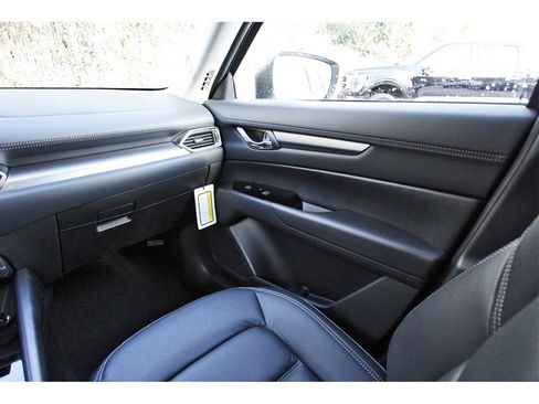 New 2025 MAZDA CX-5 AWD 2.5 S w/ Preferred Package image 8