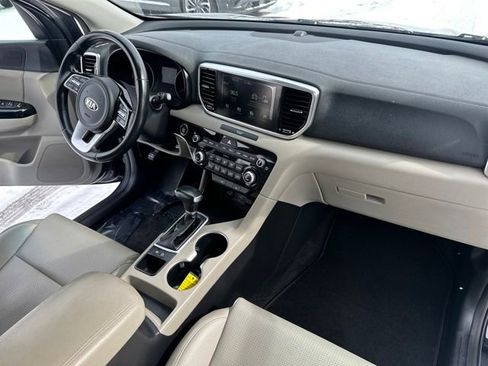 Used 2020 Kia Sportage EX image 14
