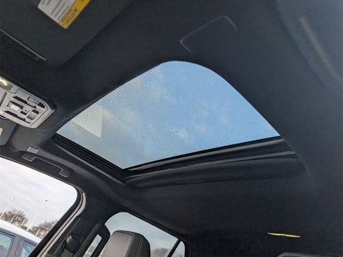 Used 2025 Toyota 4Runner Limited image 26