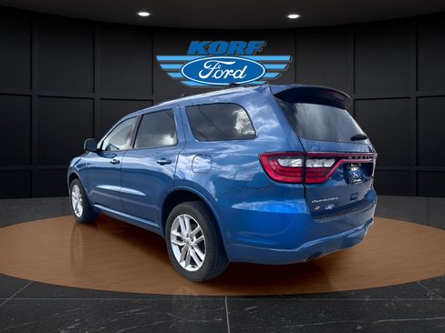 Used 2024 Dodge Durango GT image 3
