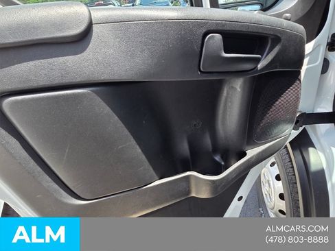 Used 2023 RAM ProMaster 2500 FWD image 7