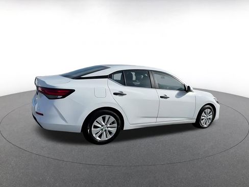 Used 2025 Nissan Sentra S image 15