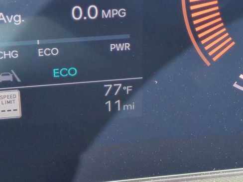 New 2026 Hyundai Santa Fe SE image 34