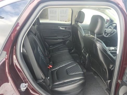 Used 2023 Ford Edge Titanium w/ Class II Trailer Tow Package image 14