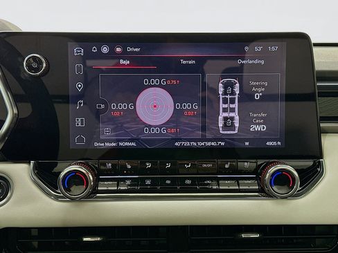 Used 2024 GMC Canyon AT4X image 15