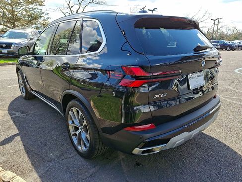Used 2024 BMW X5 xDrive40i AWD/4WD image 4