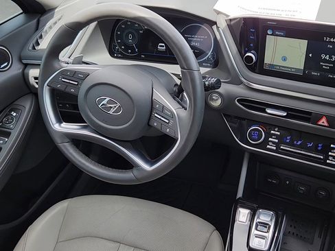 Used 2020 Hyundai Sonata Limited w/ Cargo Package image 5