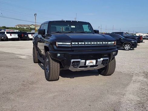 New 2024 GMC Hummer EV 3X image 2