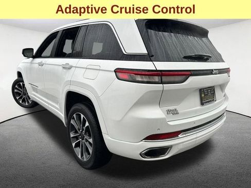 Used 2024 Jeep Grand Cherokee Overland w/ Trailer Tow Package image 10