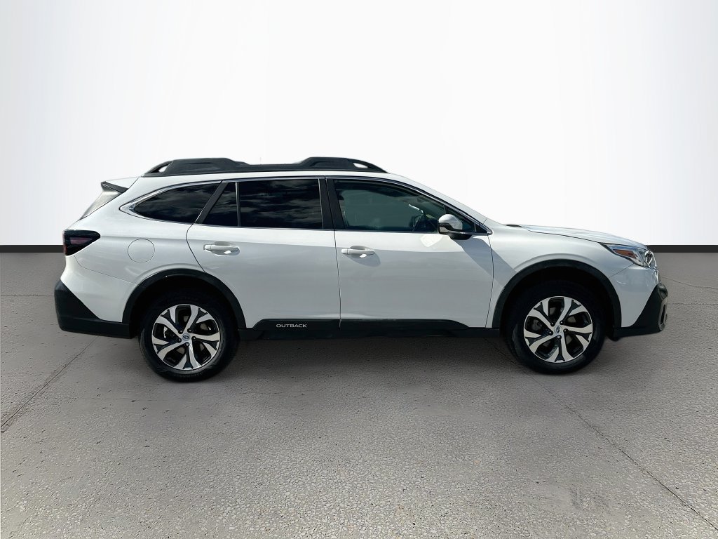 Used 2022 Subaru Outback Limited AWD/4WD image 8