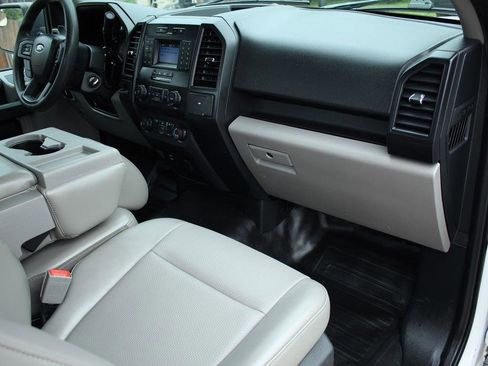 Used 2020 Ford F150 XL w/ XL Power Equipment Group RWD image 13
