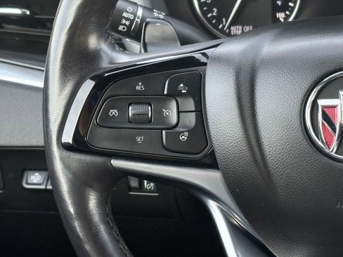 Used 2024 Buick Enclave Premium image 11