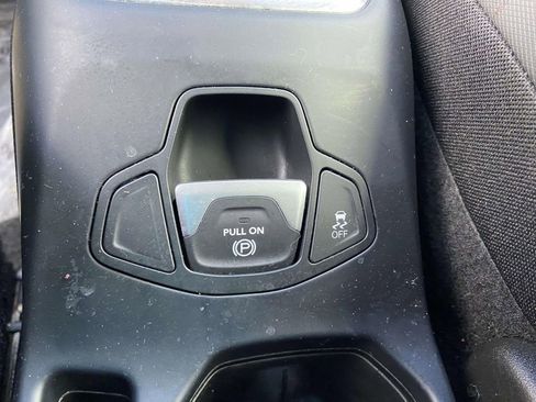 Used 2020 Jeep Renegade Altitude image 17