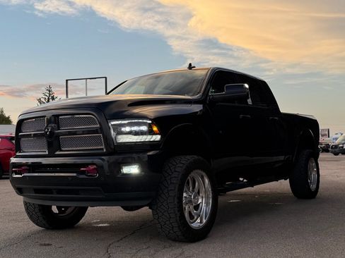 Used 2016 RAM 2500 Laramie w/ Convenience Group AWD/4WD image 12