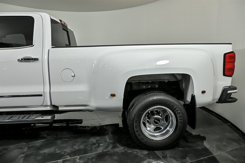 Used 2016 GMC Sierra 3500 Denali w/ Duramax Plus Package AWD/4WD image 7