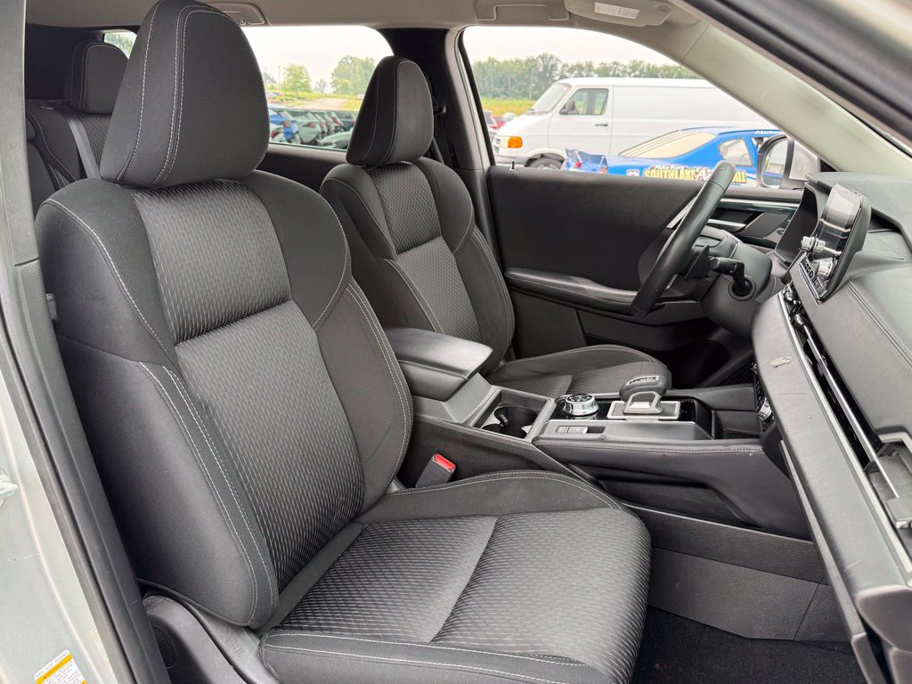 Used 2022 Mitsubishi Outlander ES AWD/4WD image 26