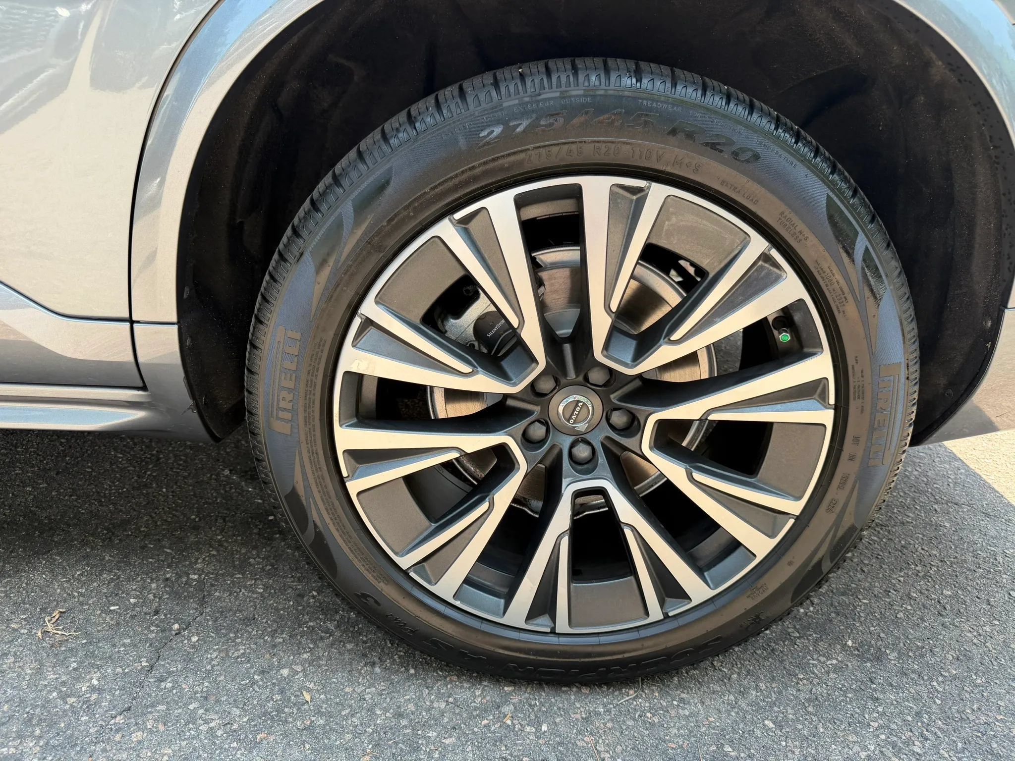 Used 2020 Volvo XC90 T6 Momentum w/ Protection Package Premier AWD/4WD image 40