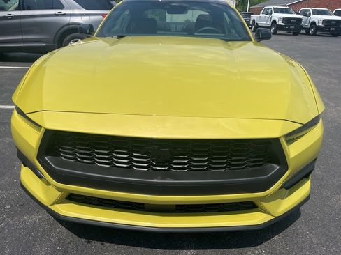 New 2025 Ford Mustang Coupe image 8