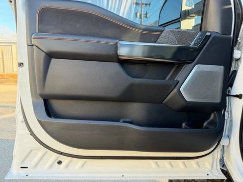 Used 2024 Ford F250 Platinum image 20