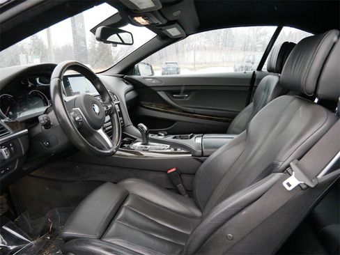 Used 2018 BMW 650i xDrive Convertible image 8