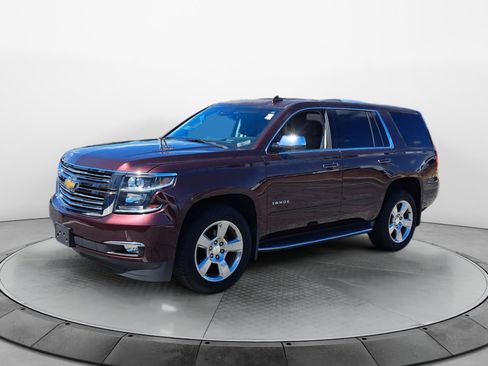 Used 2017 Chevrolet Tahoe Premier AWD/4WD image 3
