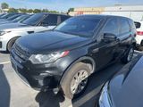 Used 2017 Land Rover Discovery Sport SE image 2