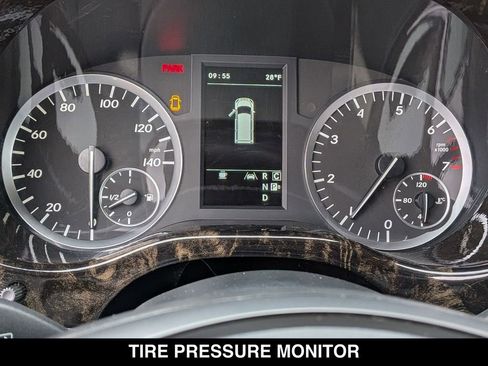 Used 2016 Mercedes-Benz Metris Passenger image 22