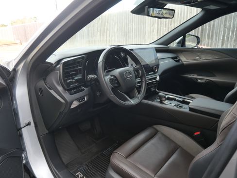 Used 2023 Lexus RX 350 image 18