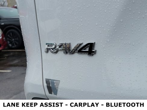 Used 2025 Toyota RAV4 XLE image 6